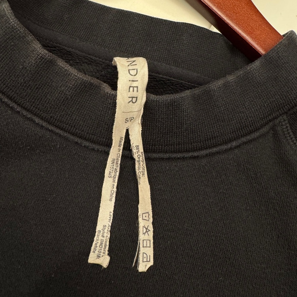 BANDIER Logo Crewneck Sweatshirt
BLACK AND WHITE SIZE S SMALL PRE OWNED - Picture 11 of 11